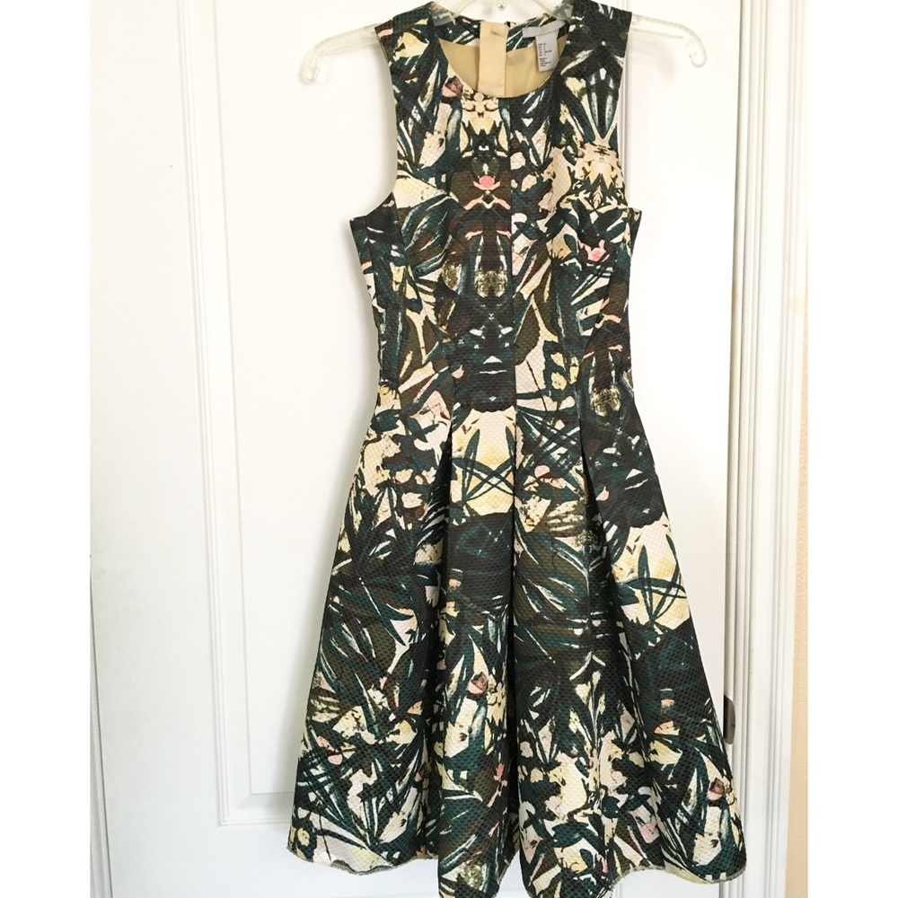 H&M Midi Dress 👗